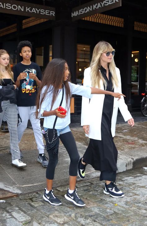 Heidi Klum’s Family: Photos – Hollywood Life Heidi Klum Kids, Heidi Klum Family, Heidi Klum's Children, Colorful Jacket, Trim Styles, Nyc Shopping, Hollywood Life, Of Model, White Dress Summer