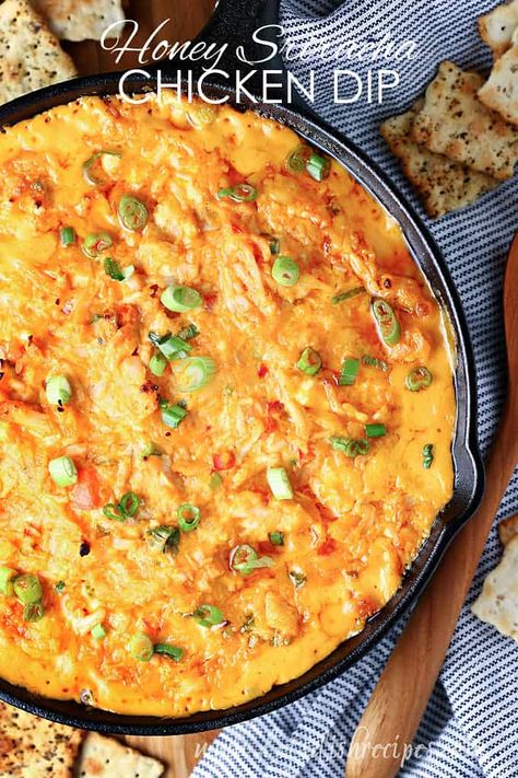 Spicy Chicken Dip, Baked Potato Dip, Honey Sriracha Chicken, Chicken Dip Recipe, Sweet And Spicy Chicken, Sriracha Chicken, Chicken Dip, Cream Cheese Chicken, Chicken Dips