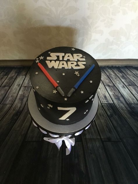 Lightsaber Cake Ideas, Lightsaber Cake, Light Saber Cake, 17th Cake, Boys 8th Birthday, Buttercream Birthday Cake, Birthday Baking, 50th Birthday Decorations, Star Wars Cake