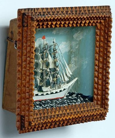 Tramp Art Shadow Box with Sailboat Diorama. Hobo Art, Box Assemblage, Art Shadow, Tramp Art, Boat Painting, American Folk Art, Popular Art, Recycled Art, Sewing Art