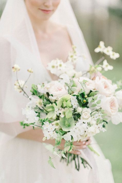 bouquet Bridal Bouquet Peach, Floral Wedding Inspiration, White Bouquets, Spring Wedding Bouquets, Beautiful Bridal Bouquet, Green Bouquet, Spring Wedding Flowers, Peach And Green, Southern Weddings