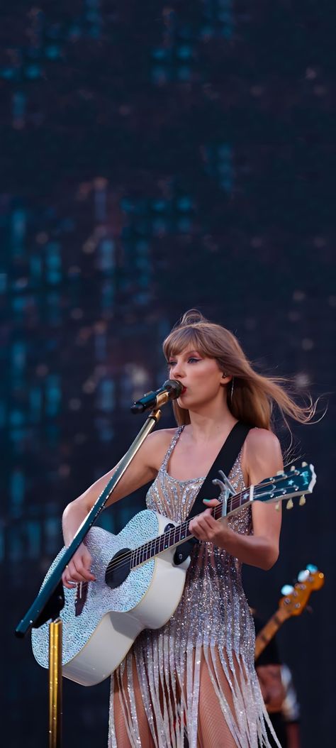 Taylor Swfit, Taylor Swift Music Videos, Taylor Swift Tour Outfits, Swift Tour, Taylor Swift Cute, Taylor Swift Music, Taylor Swift Posters, Swift Photo, Taylor Swift 1989