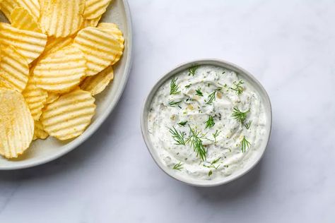 Dill Pickle Dip Recipe Dill Pickle Seasoning, Dill Pickle Dip Recipe, Pickle Dip Recipe, Pickle Seasoning, Dill Pickle Dip, Crock Pot Bread, Pickle Dip, Chicken Pot Pie Soup, Skillet Dishes