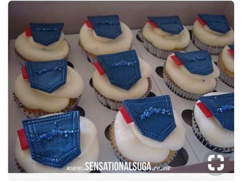 Denim Cupcakes, Denim Baby Shower, Diamond Theme Party, Diamonds And Denim Party, Denim Diamonds, Diamond Cake, Diamond Theme, Theme Cupcakes, Denim Party