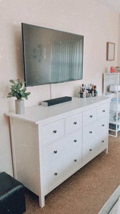 Ikea Dresser Room, White Room Dresser, Minimalist Dresser Decor With Tv, Dresser Inspiration Bedroom, Wide White Dresser, Ikea Dresser Tv Stand, Room Ideas Aesthetic Dresser, Long White Dresser Bedroom, Dresser Aesthetic Bedroom