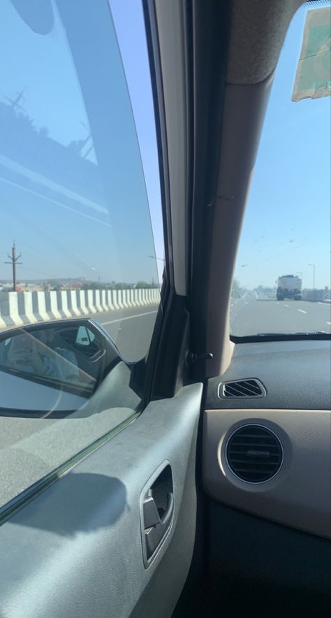 Travelling In Car Snapchat Stories, Teddy Day Snap, Outside Snaps Day, Motorway Snaps, Car Streaks Snapchat Day, Snap Car Story, Snapchat Picture Aesthetic, Morning Drive Snapchat Stories, Rajkot Snap