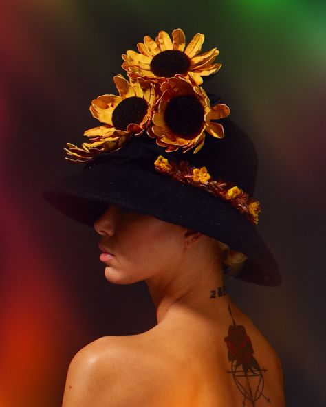 🌻🌻🌻 . .. … #fashion #highfashion #mervebayindir #millinerycouture #headband #millinery #fashioneditorial #archive #hat #style #editorial Headband Millinery, Hat Style, Editorial Fashion, High Fashion, Editorial, Couture, Quick Saves