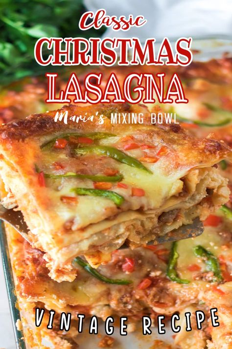 Christmas Lasagna, Green Pepper Recipes, Baked Pasta Dishes, Italian Comfort Food, Classic Lasagna, Lasagna Pasta, Hot Italian Sausage, Christmas Food Dinner, Peppers Recipes