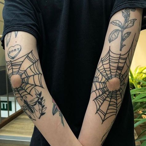 Spider Web Tattoo Elbow, Left Hand Tattoo, Spider Web Tattoo, One Line Tattoo, Web Tattoo, Elbow Tattoos, Tattoo People, Metal Tattoo, Red Tattoos