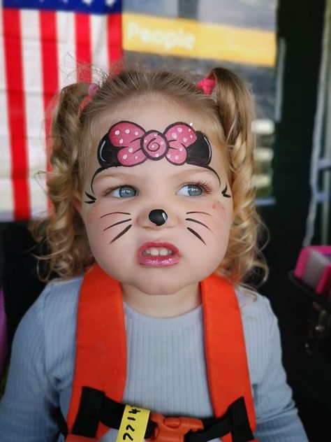 Minnie Mouse Face Paint Halloween, Minnie Mouse Face Paint, Minnie Mouse Face Painting, Mouse Face Paint, Face Paint Halloween, Paint Halloween, Face Painting Halloween, Facepaint, Face Painting