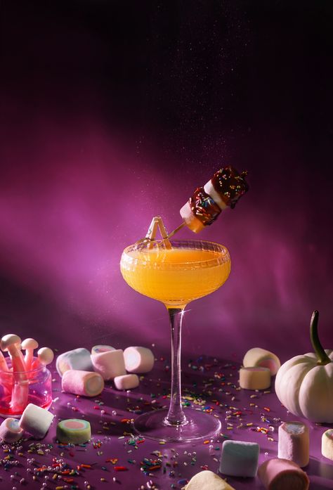 Natrix - Cocktail Concept | Behance Halloween Cocktail Photography, Disco Product Photography, Halloween Mochi, Alice In Wonderland Photography, Pollution Pictures, Beer Station, Cocktail Aesthetic, Eclectic Art Prints, Food Videography