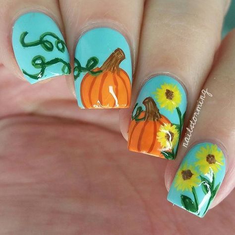 Sunflower Nail, Sunflower Nail Art, Pumpkin Nail Art, Thanksgiving Nail Designs, Thanksgiving Nail Art, Nails Opi, Sunflower Nails, Fingernail Designs, Fall Gel Nails