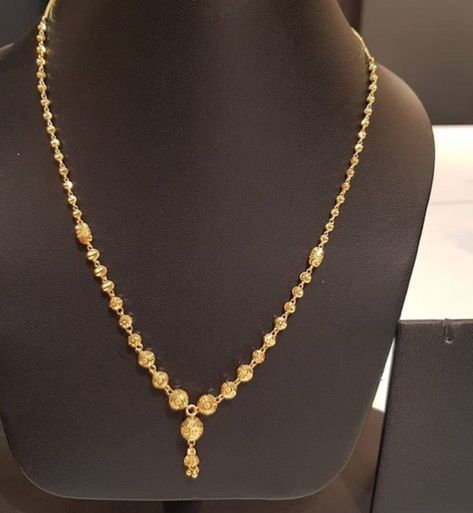 Balls Chains In Gold Simple, Small Neckless Gold Jewelry, New Gold Chain Designs For Ladies, Gold Ball Chain Designs, Baby Girl Gold Chain Designs, Balls Chains In Gold, Chains For Girls Gold, Baby Chains Gold, Ball Chains In Gold