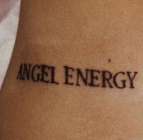 Dr Tattoo, Tattoos Gone Wrong, Angel Energy, Inspiration Tattoos, Tattoos Geometric, Celtic Tattoos, Dainty Tattoos, Angel Tattoo, Aesthetic Tattoo