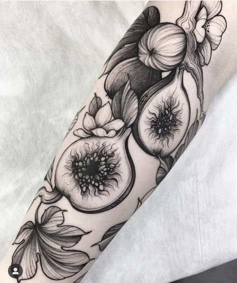 Botanical Tattoo Linework, Fig Flower Tattoo, What Tattoo Should I Get, Fineline Botanical Tattoo, Fig Branch Tattoo, Fruit Tattoo Sleeve, Fig Leaf Tattoo, Blackwork Tattoo Design Ideas, Fig Tree Tattoo