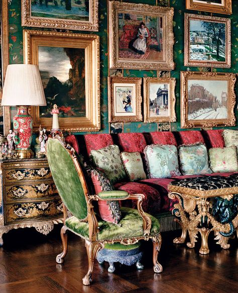 Luxuriously lavish: The red-haired wife of Gordon Getty, fourth child of oil tycoon J. Paul Getty, shows off her dazzling San Fransisco mansion, designed by architect Willis Polk in 1906 in the lat… Ann Getty Interiors, Ann Getty, San Francisco Houses, Maximalist Decor, Elegant Home Decor, Maximalism, Living Room Paint, Elegant Homes, Room Paint