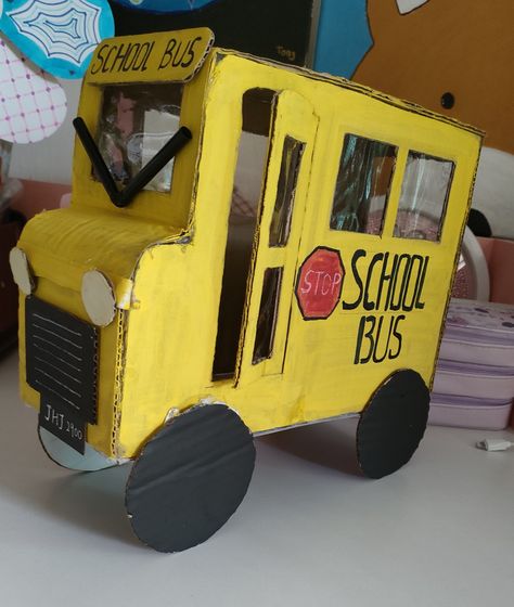 Bus Stop, School Bus, Wooden Toy Car, Wooden Toys, Christmas Diy, Toy Car, Toys, Christmas