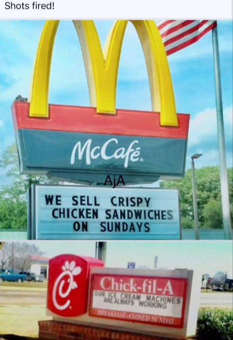 Funny Mcdonalds Jokes, What To Get At Mcdonalds, Mcdonald’s Funny, Mcdonalds Memes Hilarious, Mcdonalds Jokes, Mcdonalds Meme, Mcdonalds Milkshake, Restaurant Memes, Funny Band Jokes