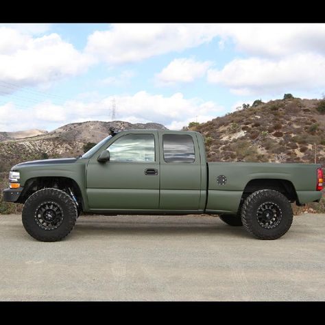 Off-Road Racing Classifieds | RDC | 2000 Chevy 1500 2wd L/T Ice Forest, 2000 Chevy Silverado, 2005 Chevy Silverado, Colorado Zr2, Offroad Vehicle, Gmc Trucks Sierra, Chevy Stepside, Chevy Trucks Silverado, Silverado Truck