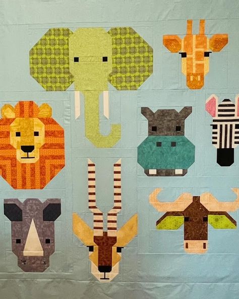 Animal Quilts Patterns, Elizabeth Hartman, Quilts Patterns, Sewing Machine Projects, Baby Quilt Patterns, Quilt Squares, Cute Quilts, Animal Quilts, Love Bug