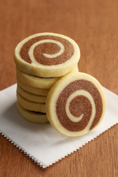 Chocolate-Vanilla Marbled or Pinwheel Cookies for Chocolate Monday • The Heritage Cook ® Checkerboard Cookies, Pinwheel Cookies, Unsweetened Chocolate, Vanilla Cookies, Chocolate Ice, Orange Recipes, Chocolate Ice Cream, Vegetarian Chocolate, Christmas Baking