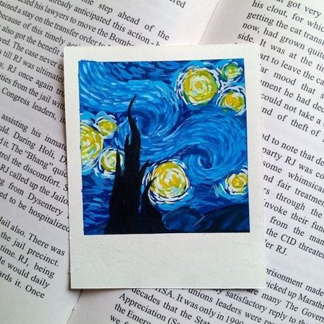 Starry Night Polaroid Painting, Diy Polaroid Drawing, Mini Starry Night Painting, Polaroid Pencil Drawing, Ploraid Aesthetic Painting, Painted Poloroid Pictures Ideas, Painting Ideas Polaroid, Polaroid Acrylic Painting, Polaroid Paintings Aesthetic