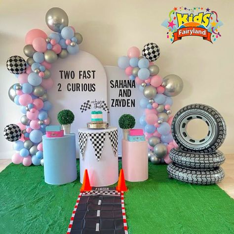 2 Fast Birthday Party Girl, Girl Race Car Birthday Party Ideas, Race Theme, 1st Birthday Girl Decorations, Mickey Mouse 1st Birthday, Car Themed Parties, Girls Birthday Party Themes, Car Birthday Theme, Race Car Birthday Party