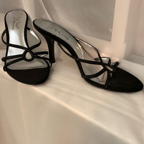 Black Heels 90s, Y2k High Heels, Vintage Prom Shoes, Black Heels Vintage, Shoes For Formal Dress For Women, 90s Prom Heels, Vintage Black Prom Dress, 90s Prom Shoes, Black Vintage Heels