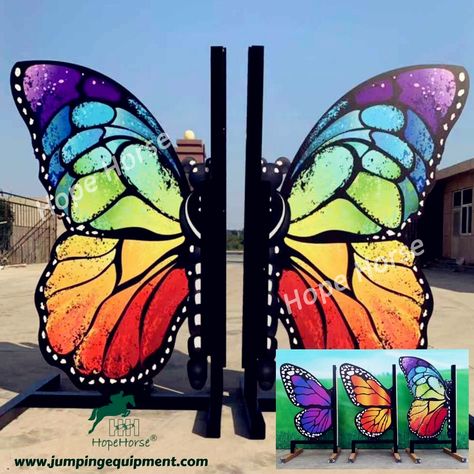 Horse Jump Ideas, Stable Yard, Jump Wings, Horse Jumps, Hobby Horses, Sticker Ideas, Wings Design, Horse Jumping, Show Jumping