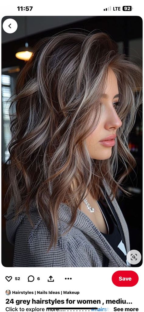 Grey Blending, Brunette Hair With Highlights, Dark Hair With Highlights, Brown Hair With Blonde Highlights, Blending Gray Hair, Ash Blonde Hair, Hair Color Techniques, Balayage Hair Blonde, Fresh Hair