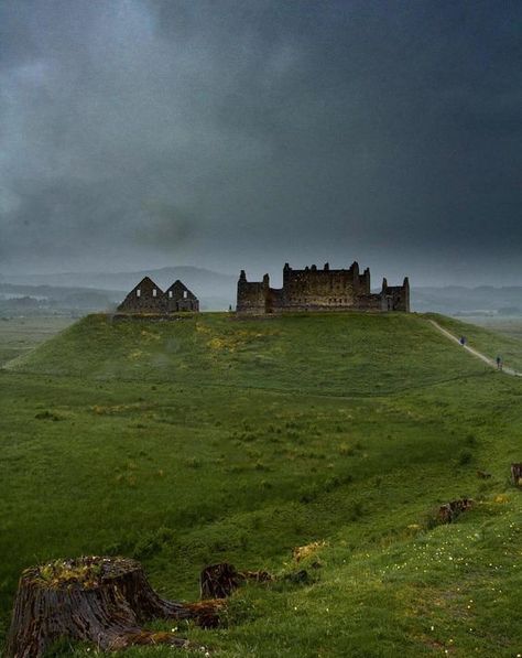 Ruthven Barracks is a picturesque infantry barracks built in 1719 as a reaction to the first Jacobite rising of 1715. The barracks sits atop a large rocky mound, which was formerly occupied by a 13th-century castle once occupied by the notorious 'Wolf of Badenoch', Alexander, 1st Earl of Buchan. Old Castle, Scotland Forever, Scotland Castles, Scottish Castles, England And Scotland, Landscape Pictures, Scotland Travel, Magical Places, Abandoned Places