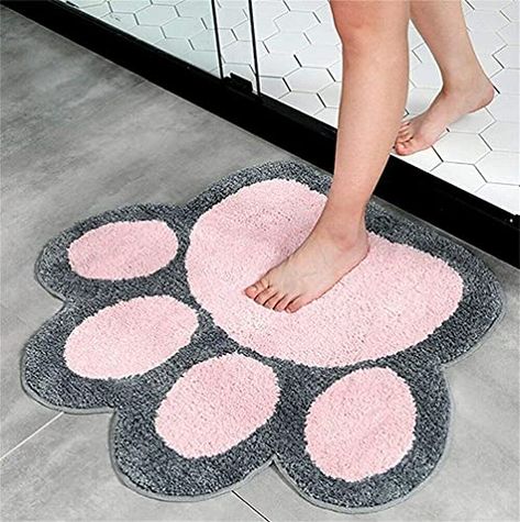 Bedroom Tub, Playroom Carpet, Dog Jacket Patterns, Tufting Diy, Rag Rug Tutorial, Rug Cute, Hand Quilting Patterns, Diy Lace Ribbon Flowers, Cute Bath Mats