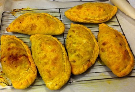 Chicken Curry Pasties, Curry Pasties, Savory Bakes, Stuffed Breads, Savoury Tarts, Savoury Pies, Savory Tart, Dinner This Week, Savoury Baking