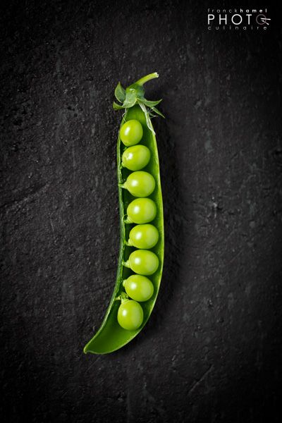 . Photos Of Vegetables, Fresh Vegetables Photography, Pretty Vegetables, Veg Photography, Vegetable Photos, Peas Photography, Food Photography Vegetables, Photography Vegetables, Vegetable Photography