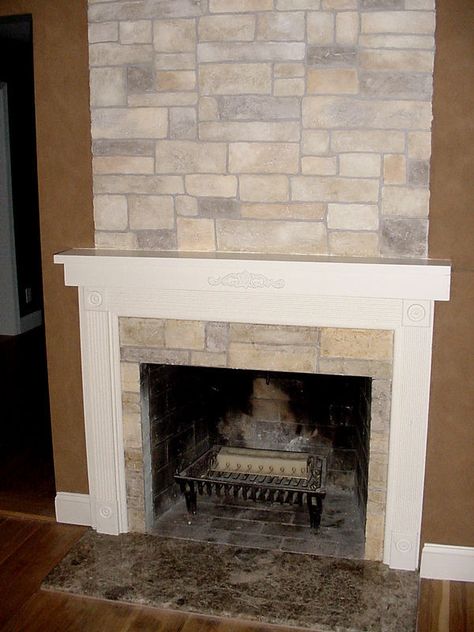 no stones, just the faux stone finish...hmmm Brick Fireplace Remodel, White Wash Brick Fireplace, Red Brick Fireplaces, White Brick Fireplace, Fireplace Redo, Brick Hearth, Fireplace Pictures, Brick Fireplace Makeover, White Wash Brick