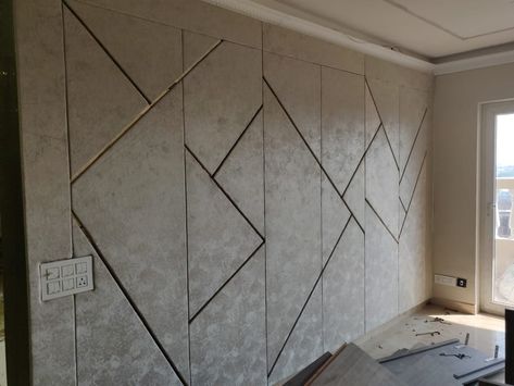 Wall Punning Groove Design, Wall Punning Designs, Cement Sheet Design, Cement Sheet Wall Interiors, Groove Pattern On Wall Interior, Wall Panel Modern, Accountant Office, Cement Sheet, Wall Cladding Interior