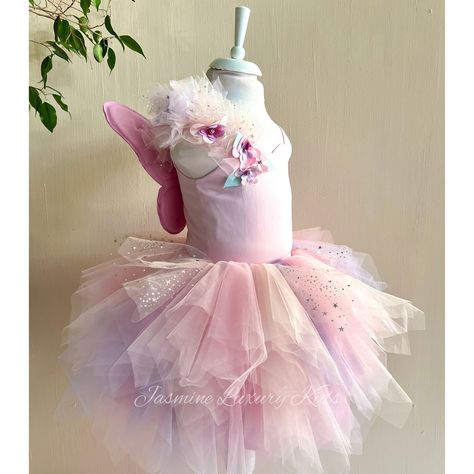 #butterflydress #fairydress #floraldress #partydress #birthdaypartyideas #birthdaypartyforgirls #butterflycostume #fairycostume #floralcostume Halloween Butterfly, Pink Birthday Dress, Butterfly Costume, Girls Personalized Gifts, Toddler Girl Outfit, Butterfly Birthday, Butterfly Dress, Dress For Girls, Fairy Costume