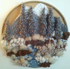 Wall Hanging Textile, Circular Weaving, Finger Weaving, Wool Wall Hanging, Fiber Art Projects, Yarn Wall Art, Peg Loom, Tapestry Woven, Woven Tapestry