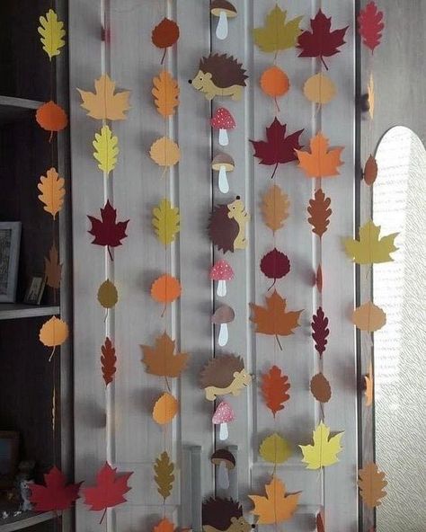 Paper Craft Decor, Easy Thanksgiving Table Decor, Thanksgiving Table Decor Ideas, Thanksgiving Dinner Decor, Fall Feast, Fall Classroom Decorations, Thanksgiving Table Decor, Diy Projects Gifts, Name Crafts