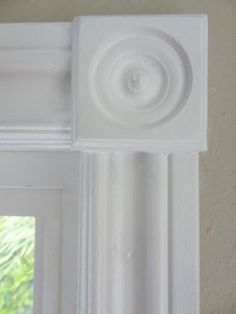 Fluted window casings with medallions | Wood Trim and Mouldings ... Replace Window Trim, Wood Rosettes, Interior Window Trim, Craftsman Trim, Bath Window, Corner Door, Window Molding, Door Molding, Window Replacement