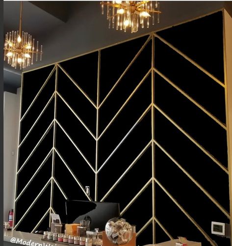 Black Gold Wall, Black And Gold Panelling, Black And Gold Wainscoting, Black Gold Accent Wall, Black And Gold Wall Design, Black Wall Gold Accents, Black Wall With Gold Accents, Black Accent Wall Salon, Accent Wall Black And Gold