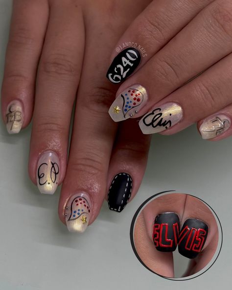 Such a fun set! We talked about these for a year before we got to bring them to life! & to Graceland they went 🤩⚡️🦅⛓️‍💥❤️💙 . #elvis #elvispresley #graceland #nailaddict #nailsnailsnails #nailtech #nails #naildesign #nailart #renotahoe #nailsbyjohnnie Elvis Nails, Reno Tahoe, Graceland, Nail Tech, Elvis Presley, A Year, Electric Guitar, Nail Designs, Guitar