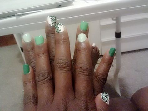 Green ombre with side leopard print Green Ombre, Leopard Print, Nails, Green