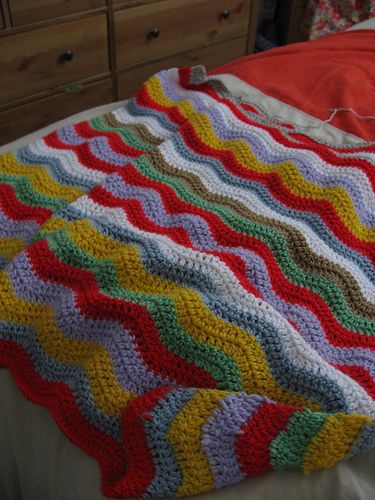 Soft Waves Ripple Crochet Blanket by twistedstrand, via Flickr Ripple Crochet Blanket, Ripple Crochet, Crochet Ripple Blanket, Ripple Stitch, Waves Pattern, Soft Waves, Wave Pattern, A Pattern, Crochet Ideas