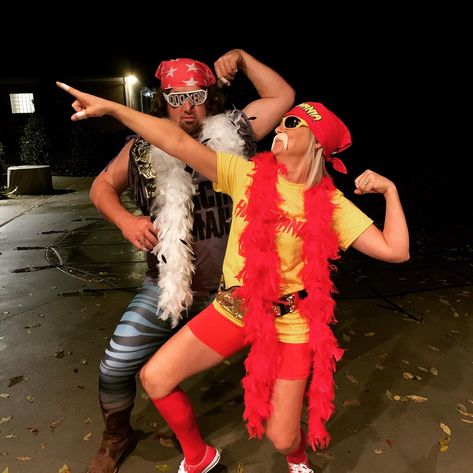 Hill Hogan Costume Women, Wwe Group Costume, Wwe Family Costumes, Hulk Hogan And Macho Man Costume, Wwe Couples Costumes, Funny Celebrity Costumes, Hulk Hogan Costume Women, Wrestling Halloween Costumes, Diy Halloween Costumes For Work