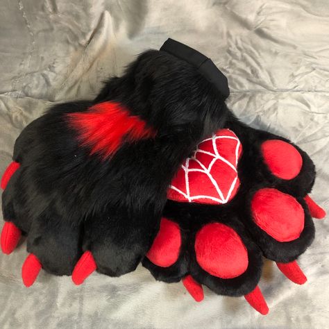 Fursuit Paws, Widow Spider, Black Widow Spider, Bojack Horseman, Wings Of Fire, Halloween Black, So Creative, Zootopia, Black Widow