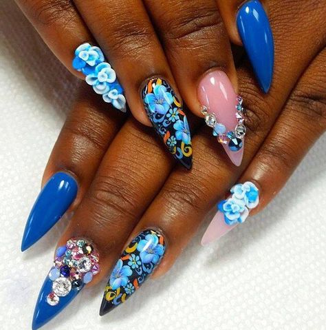 Cute! French Nails Glitter, Types Of Nails Shapes, Stiletto Shaped Nails, Blue Nail Art Designs, Crazy Nail Art, Blue Nail Art, Her Nails, Glamorous Nails, Crazy Nails