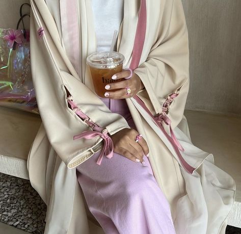 Cute Abaya, Pretty Abayas, New Abaya Design, Summer Abaya, Long Kurta Designs, Trendy Outfits Indian, Modest Dresses Fashion, Hijab Collection, Muslim Outfits Casual