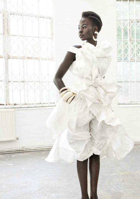 white dress by issey miyake Aweng Chuol, Augusta Alexander, Mariano Vivanco, It Magazine, Black Fashion Designers, Bright Fashion, Brass Bangle, Twill Jacket, Financial Times