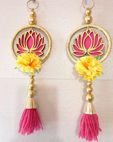 Anbay® MDF Pichwai Kamdhenu and Lotus Bangle Hanging is a beautiful wall-hanging which is Ideal to be used in your Home temple ,Entrance, Gate or just as decorative .Both the Kamdhenu and Lotus are sacred and considered to bring peace and prosperity into your homes and life .You also get a Shubh Labh Sticker that can be attached to the lotus hanging
Specifications Divali Decoration, Lotus Hanging, Lotus Bangle, Diwali Items, Temple Entrance, Handmade Decorative Items, Pooja Decor, Diwali Decoration Items, Happy Ganesh Chaturthi Images